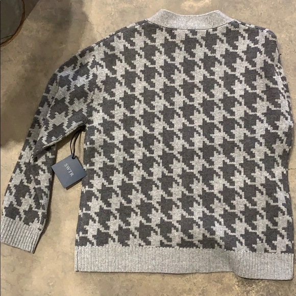 Houndstooth Wool & Cashmere Cardigan - Picture 2 of 5